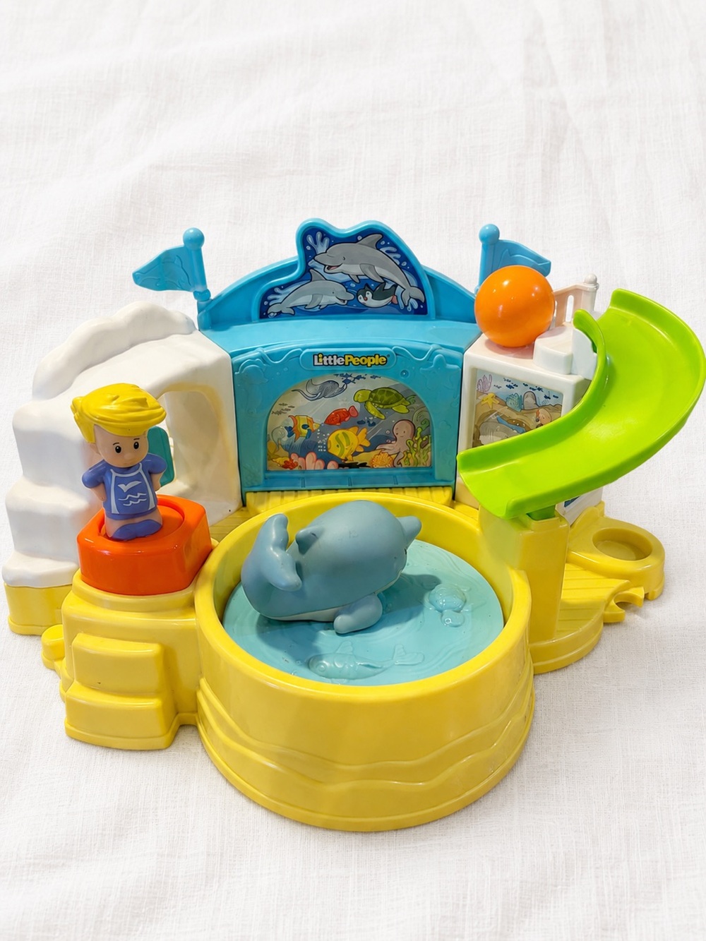 Fisher-Price Little People Aquarium Visit Zoo Playset Dolphin Figure